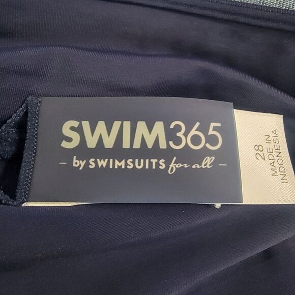 Swimsuits for All Nwt Navy Zip-Pocket Swim Skort Size 28 - Picture 5 of 7